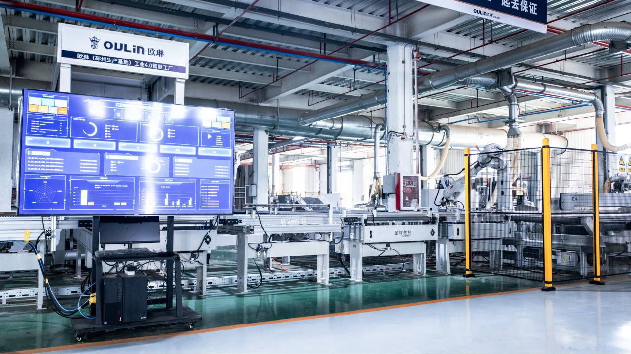 Az Excitech famegmunkálás intelligens gyári innovációja Önt szolgálja.